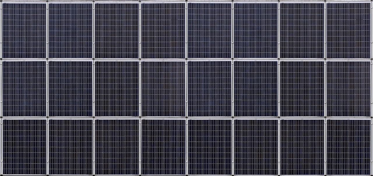 découvrez l'énergie solaire, une source d'énergie renouvelable et durable qui transforme la lumière du soleil en électricité. apprenez comment cette technologie verte contribue à réduire les émissions de carbone et à promouvoir un avenir énergétique plus propre.