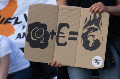 Agir ensemble pour freiner le changement climatique : enjeux et solutions