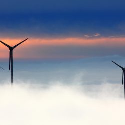 découvrez l'univers de l'énergie renouvelable : solutions durables, technologies innovantes et impact positif sur notre planète. engagez-vous pour un avenir énergétique responsable et respectueux de l'environnement.