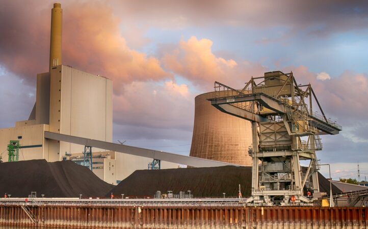 découvrez comment la compensation carbone peut aider à réduire votre empreinte écologique. apprenez-en davantage sur les projets durables qui compensent les émissions de co2 et contribuent à un avenir plus vert.