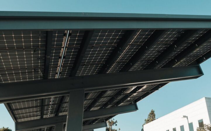 découvrez tout ce que vous devez savoir sur l'empreinte carbone, son impact sur l'environnement et comment réduire votre consommation de carbone pour un avenir plus durable.