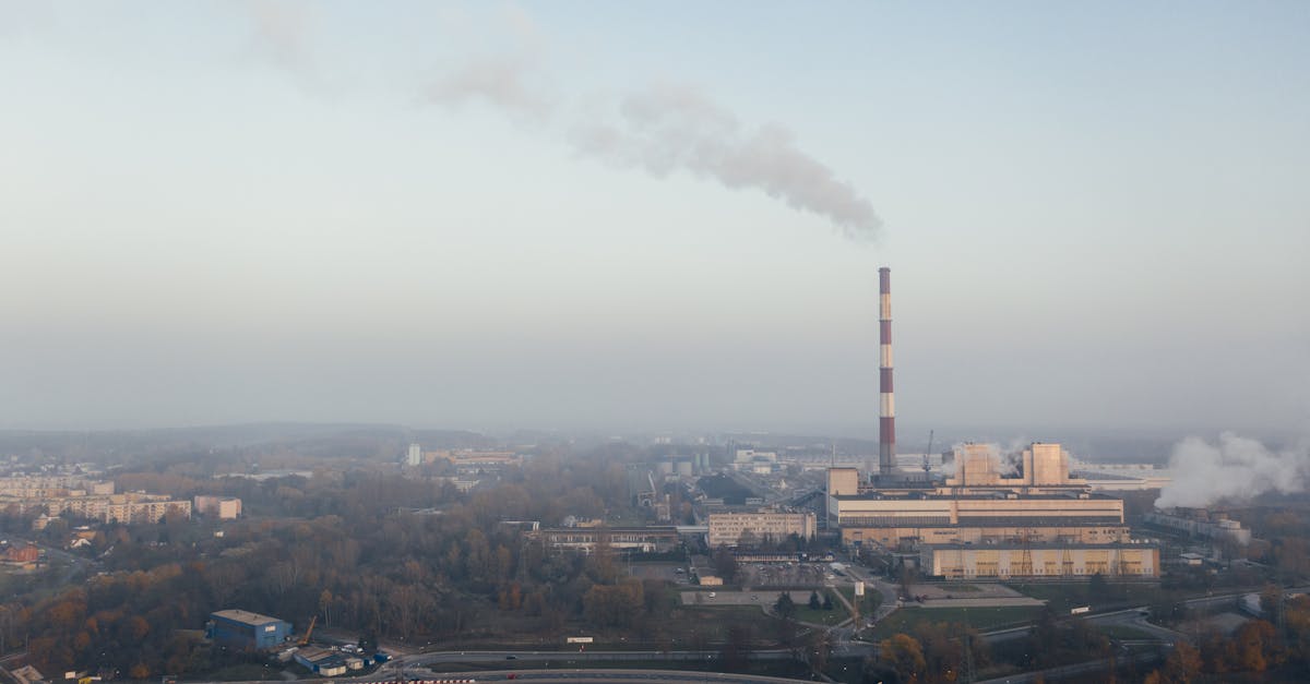 découvrez notre calculateur d'empreinte carbone pour évaluer l'impact environnemental de vos actions quotidiennes. suivez vos émissions de co2 et adoptez des gestes écoresponsables pour un avenir plus durable.