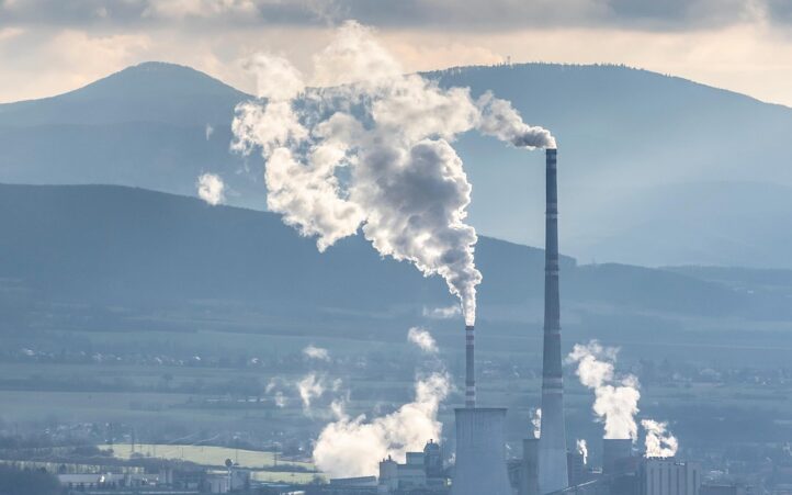 d&eacute;couvrez comment la compensation carbone peut aider &agrave; r&eacute;duire votre empreinte &eacute;cologique. apprenez les diff&eacute;rentes m&eacute;thodes, projets et avantages li&eacute;s &agrave; cette pratique essentielle pour lutter contre le changement climatique et promouvoir un avenir durable.