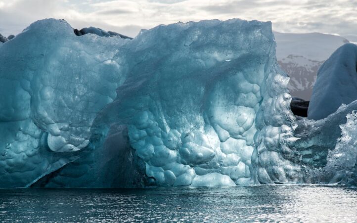 d&eacute;couvrez les enjeux et les impacts du changement climatique sur notre plan&egrave;te. explorez les solutions durables, les actions individuelles et collectives &agrave; entreprendre pour lutter contre cette crise environnementale essentielle. informez-vous sur les politiques, la science et les innovations d&eacute;di&eacute;es &agrave; un avenir plus vert.
