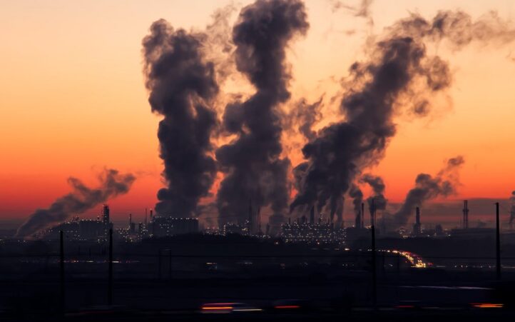 d&eacute;couvrez l'impact de votre empreinte carbone sur notre plan&egrave;te. apprenez comment r&eacute;duire votre consommation d'&eacute;nergie, minimiser vos d&eacute;chets et adopter des pratiques durables pour contribuer &agrave; un avenir plus vert.