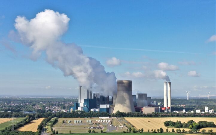 découvrez l'empreinte carbone et son impact sur l'environnement. informez-vous sur les moyens de réduire votre empreinte écologique pour un avenir durable.