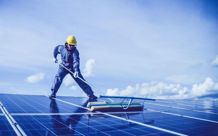 d&eacute;couvrez les meilleurs panneaux solaires pour une &eacute;nergie durable et renouvelable. maximisez votre efficacit&eacute; &eacute;nerg&eacute;tique tout en r&eacute;duisant votre empreinte carbone. informez-vous sur les avantages, l'installation et les &eacute;conomies r&eacute;alis&eacute;es gr&acirc;ce &agrave; l'&eacute;nergie solaire.