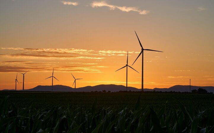 découvrez l'énergie renouvelable, une solution durable qui utilise des ressources naturelles comme le soleil, le vent et l'eau pour produire de l'électricité. explorez ses avantages, son impact sur l'environnement et son rôle clé dans la lutte contre le changement climatique.