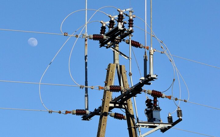 d&eacute;couvrez les r&eacute;seaux d'&eacute;nergie d&eacute;centralis&eacute;s, une solution innovante pour une gestion durable et efficace de l'&eacute;nergie. apprenez comment ces syst&egrave;mes permettent de produire, distribuer et consommer de l'&eacute;nergie de mani&egrave;re autonome tout en r&eacute;duisant les co&ucirc;ts et l'impact environnemental.