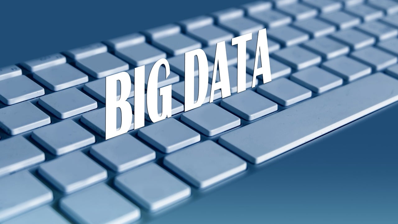 découvrez l'univers des data centers : infrastructures essentielles pour le stockage et la gestion des données. apprenez-en davantage sur leur fonctionnement, leur sécurité et leur rôle crucial dans le monde numérique d'aujourd'hui.