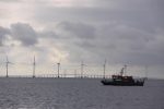 découvrez les éoliennes offshore, une solution énergétique innovante et durable. apprenez comment ces infrastructures maritimes produisent de l'électricité tout en préservant l'environnement et en contribuant à la transition énergétique mondiale.