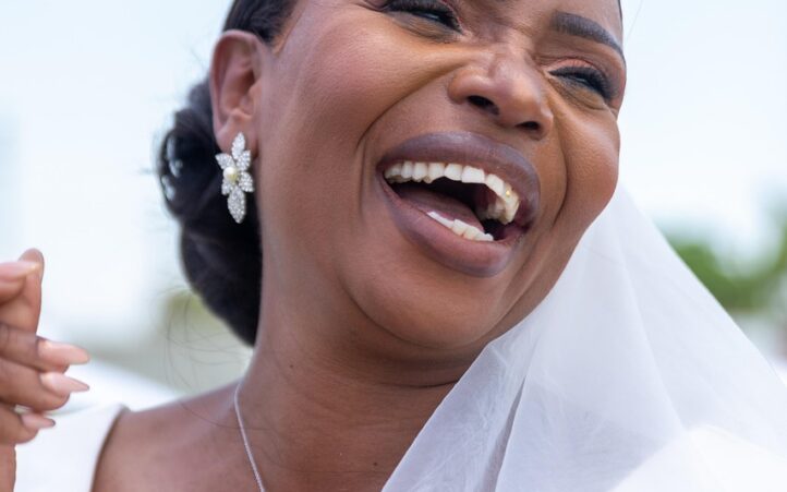 découvrez tout ce qu'il faut savoir sur le gaz naturel liquéfié (gnl) : processus de liquéfaction, avantages, utilisation, transport et son importance dans la transition énergétique.