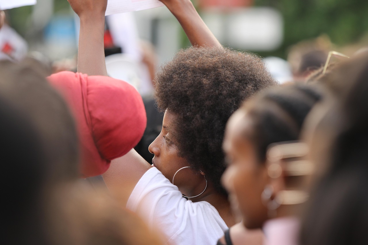 découvrez comment l'activisme étudiant façonne la société, inspire le changement et donne une voix aux jeunes engagés pour un avenir meilleur.