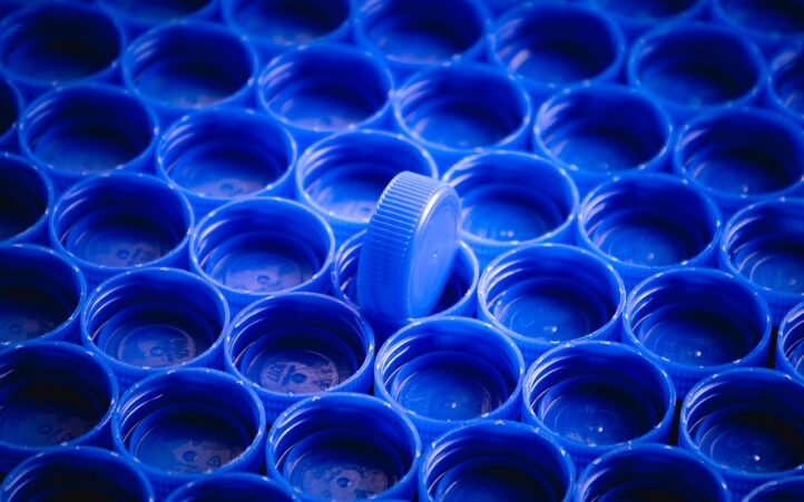 découvrez l'importance du recyclage du plastique, ses méthodes innovantes et comment réduire l'impact environnemental grâce à des pratiques durables.