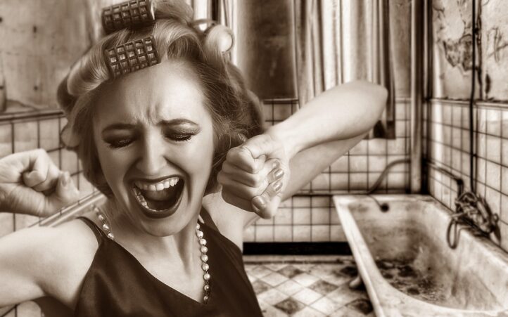 d&eacute;couvrez des astuces pratiques pour &eacute;conomiser l'eau dans votre salle de bain et contribuer &agrave; la protection de l'environnement tout en r&eacute;duisant vos factures.