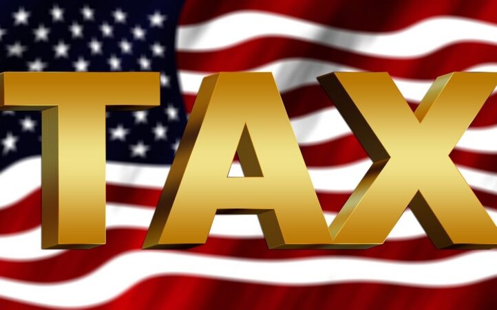 d&eacute;couvrez tout sur la taxe carbone : son fonctionnement, ses objectifs environnementaux, et son impact sur les entreprises et les consommateurs.