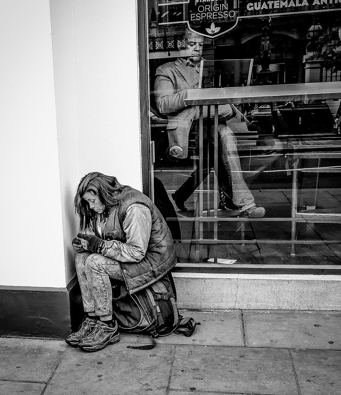 d&eacute;couvrez les diff&eacute;rentes facettes de l'in&eacute;galit&eacute;, ses causes, ses impacts sociaux et &eacute;conomiques, ainsi que les solutions pour favoriser une soci&eacute;t&eacute; plus &eacute;quitable.