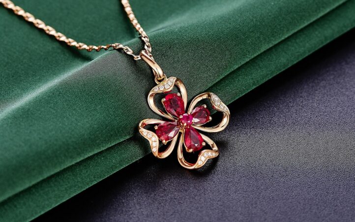 d&eacute;couvrez ruby, un langage de programmation dynamique et polyvalent, id&eacute;al pour le d&eacute;veloppement web, l'automatisation et bien plus encore.