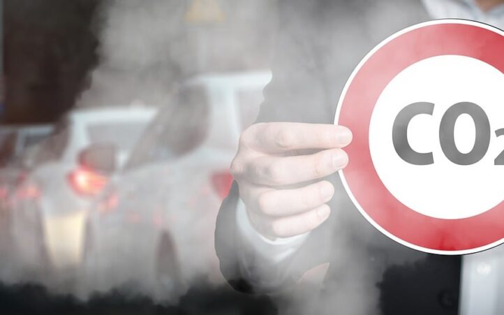 d&eacute;couvrez les causes et les impacts des &eacute;missions de gaz &agrave; effet de serre sur le climat ainsi que les solutions pour r&eacute;duire votre empreinte carbone.