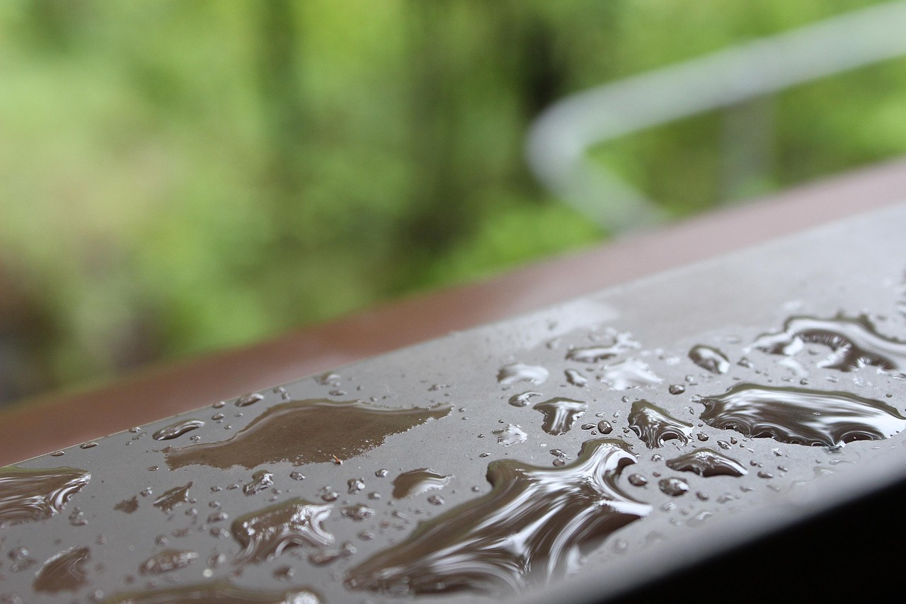 d&eacute;couvrez les techniques et avantages de la r&eacute;cup&eacute;ration d'eau de pluie pour &eacute;conomiser l'eau, r&eacute;duire votre facture et contribuer &agrave; un d&eacute;veloppement durable.